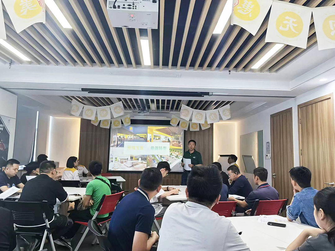 2024年3月26日，我司獲得福建象嶼殼牌石油有限公司授予“廣東領(lǐng)卓能源科技有限公司2023優(yōu)秀承包商獎(jiǎng)“，當(dāng)天還參加了2024年第一季度承包商培訓(xùn)。